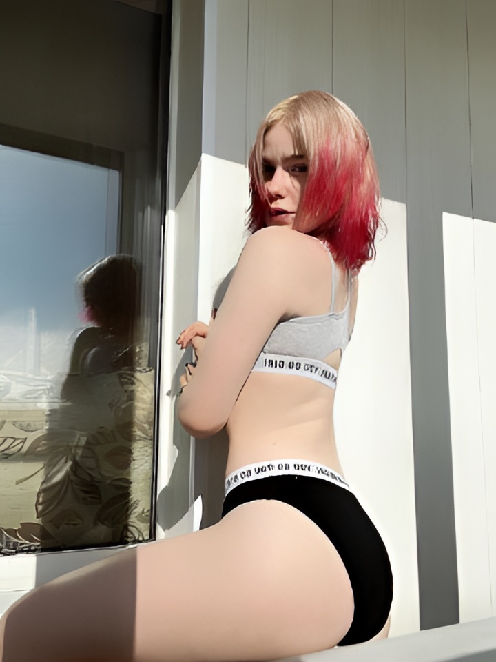 Аврора привлекальеная девушка из Североморск цена от 4000 руб