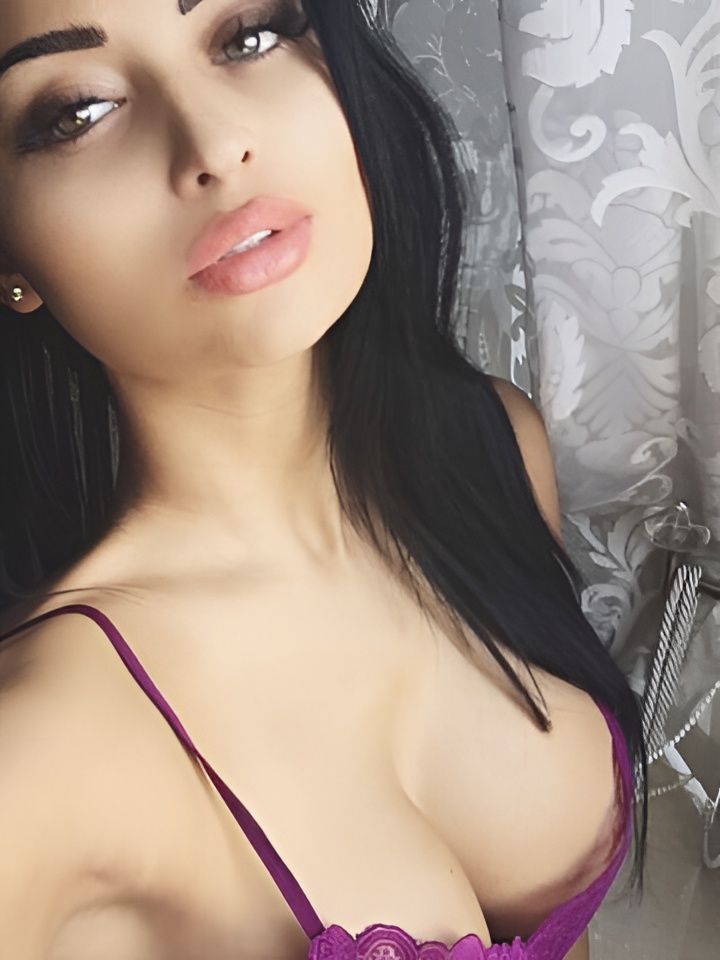 Евлалия привлекальеная девушка из Североморск цена от 2000 руб