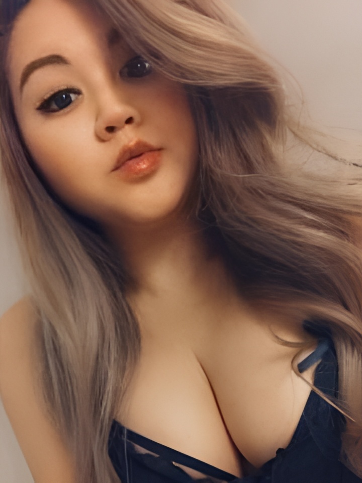 Сесилия привлекальеная девушка из Североморск цена от 2000 руб