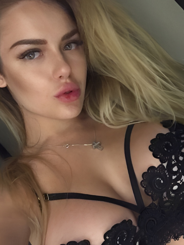 Индивидуалка Веста, доступна для личного знакомства от 2000 руб