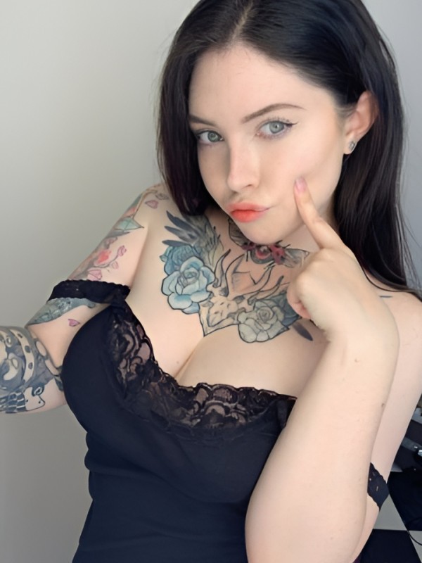 Дарья привлекательная девушка из Североморск цена от 5000 руб