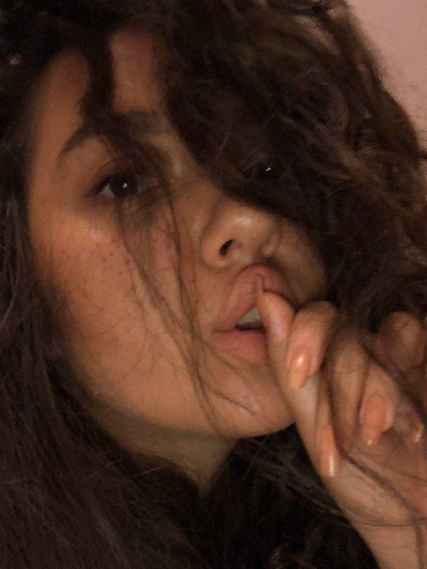 Олька привлекательная девушка из Североморск цена от 3500 руб